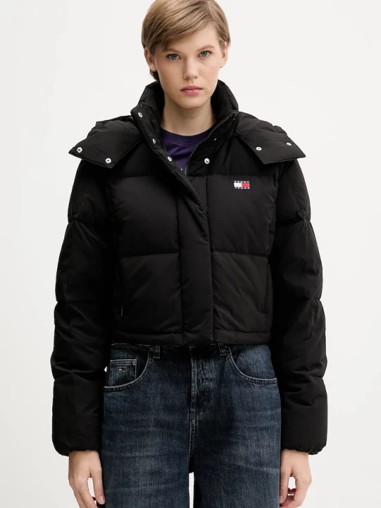 Obrázek produktu Tommy Jeans Péřová bunda Tommy Jeans černá