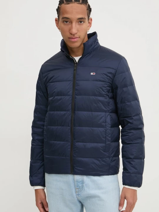 Obrázek produktu Tommy Jeans Péřová bunda Tommy Jeans námořnická modř