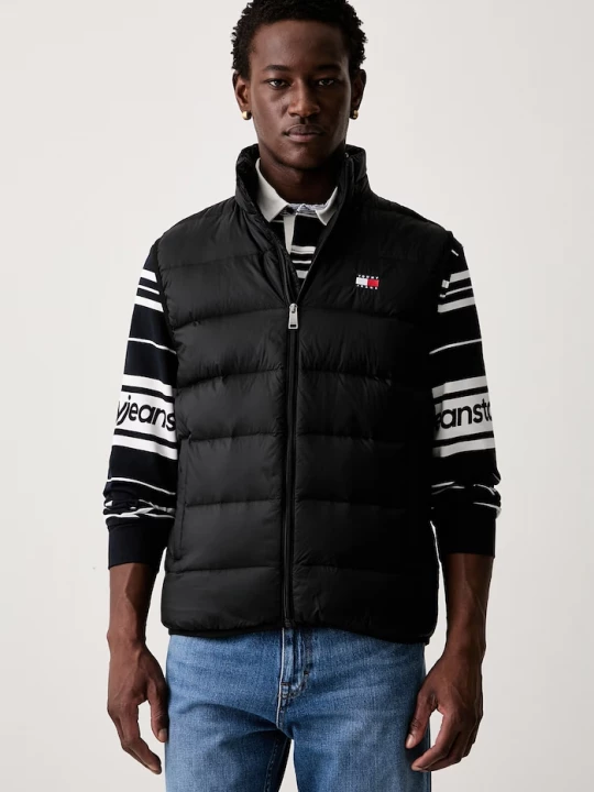 Obrázek produktu Tommy Jeans péřová vesta pánská černá