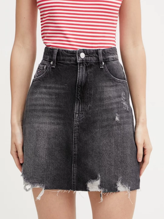 Obrázek produktu Tommy Jeans sukně džínová černá