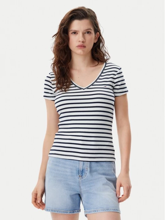 Obrázek produktu Tommy Jeans T-Shirt Essential DW0DW17385 Tmavomodrá Slim Fit