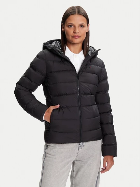 Obrázek produktu Tommy Jeans Vatovaná bunda DW0DW21617 Černá Slim Fit