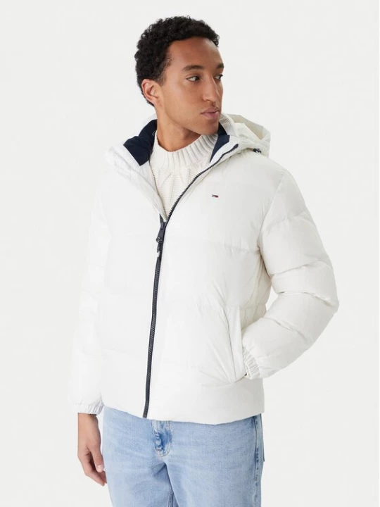 Obrázek produktu Tommy Jeans Vatovaná bunda Essential DM0DM19786 Bílá Regular Fit