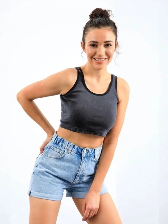 Obrázek produktu Tommy Life Top 'Crop Top' antracitová