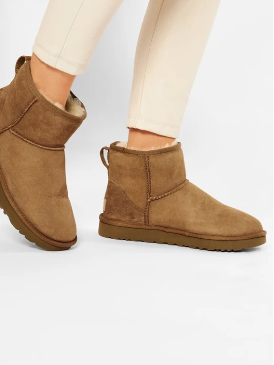 Obrázek produktu Ugg Sněhule W Classic Mini II 1016222 Hnědá