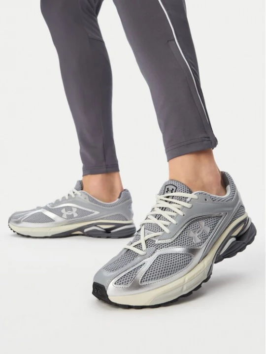 Obrázek produktu Under Armour Sneakersy UA HOVR Apparition RTRFTR TC 3027595 Šedá