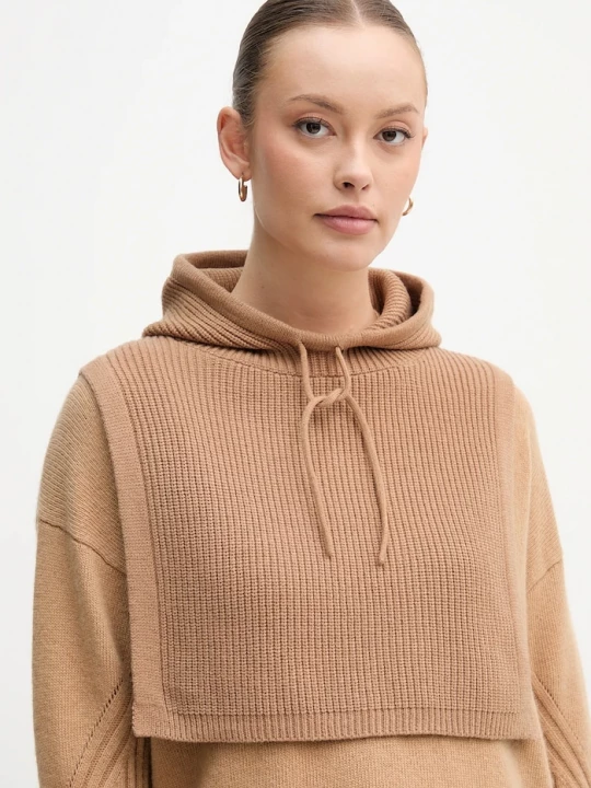 Obrázek produktu United Colors of Benetton Kapuce United Colors of Benetton hnědá