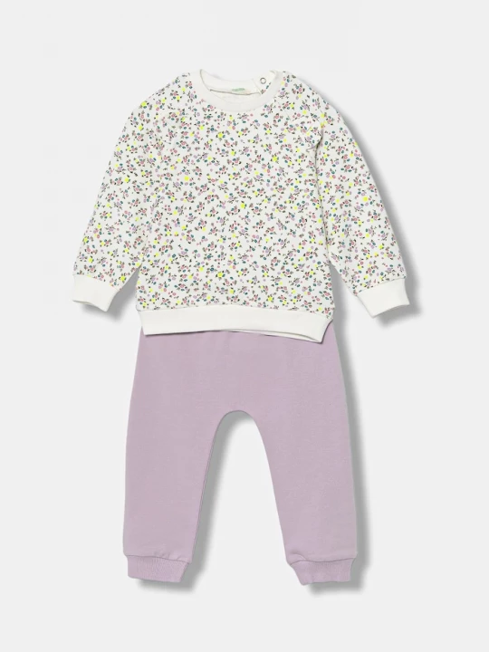 Obrázek produktu United Colors of Benetton Kojenecká tepláková souprava United Colors of Benetton fialová