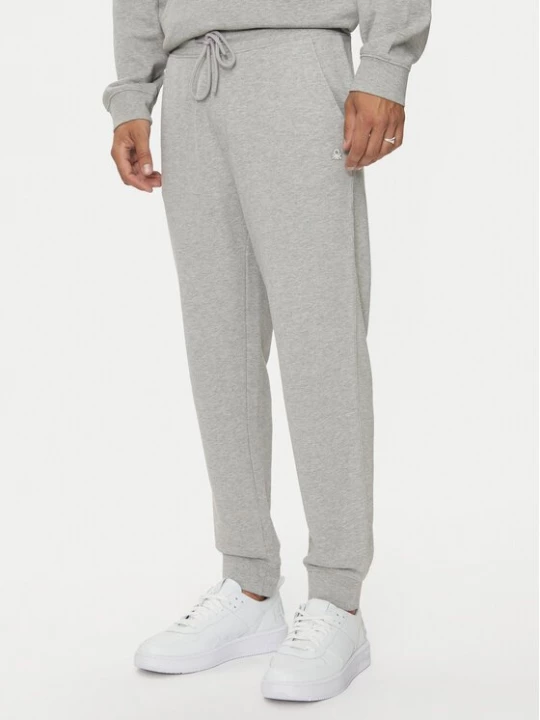 Obrázek produktu United Colors Of Benetton Teplákové kalhoty 342ZUF01B Šedá Regular Fit