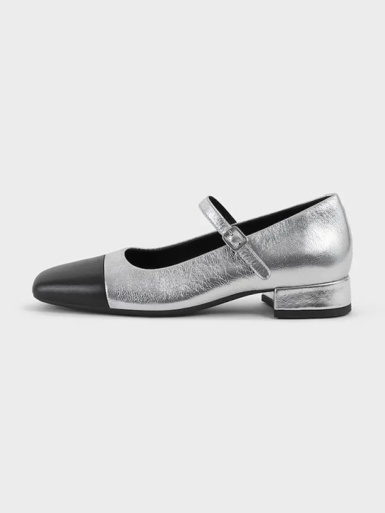 Obrázek produktu Vagabond Shoemakers Kožené lodičky Vagabond Shoemakers DEBBI stříbrná