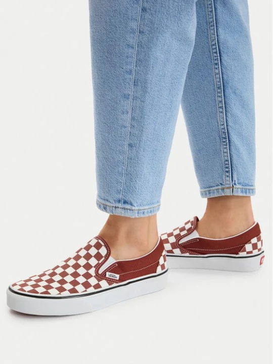 Obrázek produktu Vans Tenisky Classic Slip-On VN000DAHFSB1 Bordó