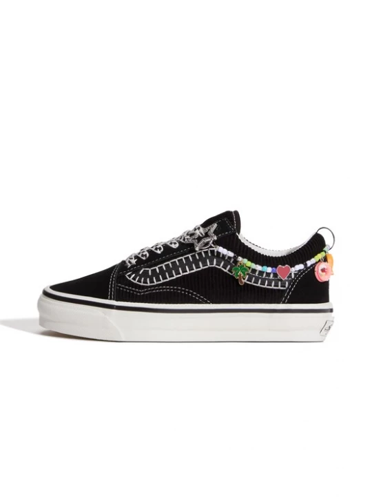 Obrázek produktu VANS Tenisky 'Old Skool Charms' černá