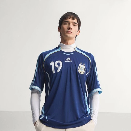 Obrázek produktu Venkovní dres Argentina 2006 Messi Adidas Dark Blue