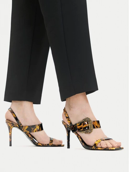 Obrázek produktu Versace Jeans Couture Sandály 79VA3S71 Černá