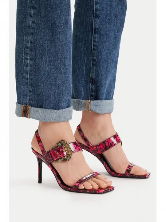 Obrázek produktu Versace Jeans Couture Sandály 79VA3S71 Růžová