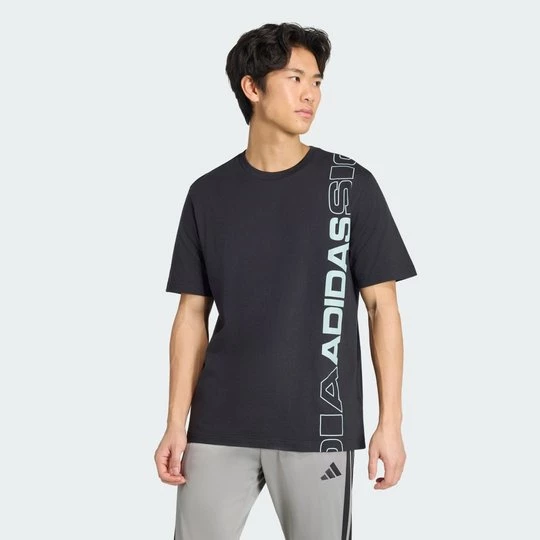 Obrázek produktu VERTICAL LINEAR LOGO GRAPHIC T-SHIRT Adidas černá