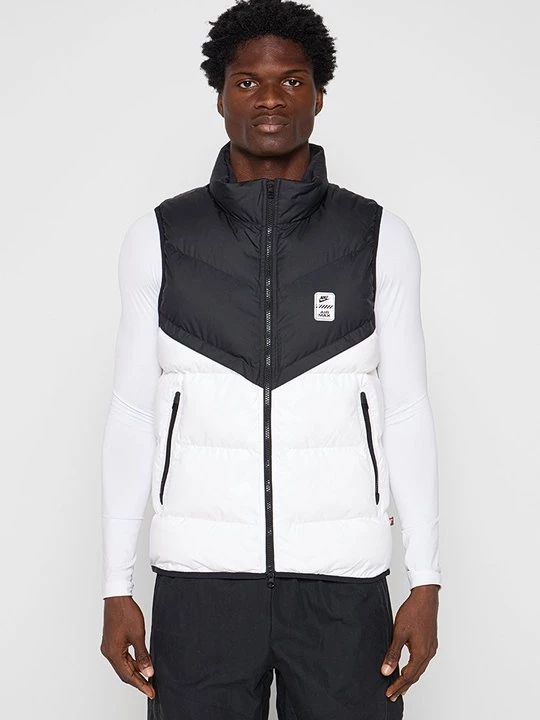 Obrázek produktu Vesta Nike černá