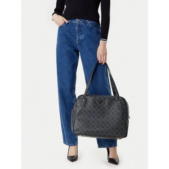 Obrázek produktu Víkendová taška Guess Wilder Travel TWHP74 52916 Šedá