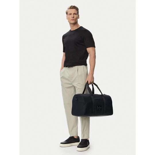 Obrázek produktu Víkendová taška Tommy Hilfiger Th Foundation Duffle AM0AM14441 Černá