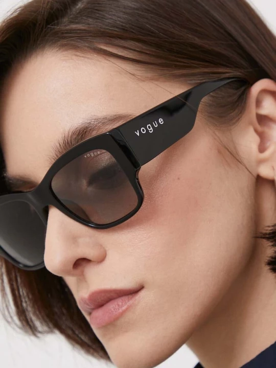 Obrázek produktu Vogue Sluneční brýle VOGUE černá