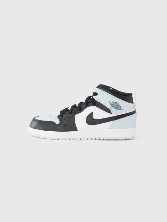 Obrázek produktu Vysoké tenisky Jordan černá