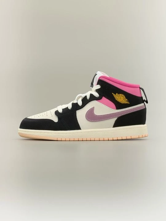 Obrázek produktu Vysoké tenisky Jordan černá