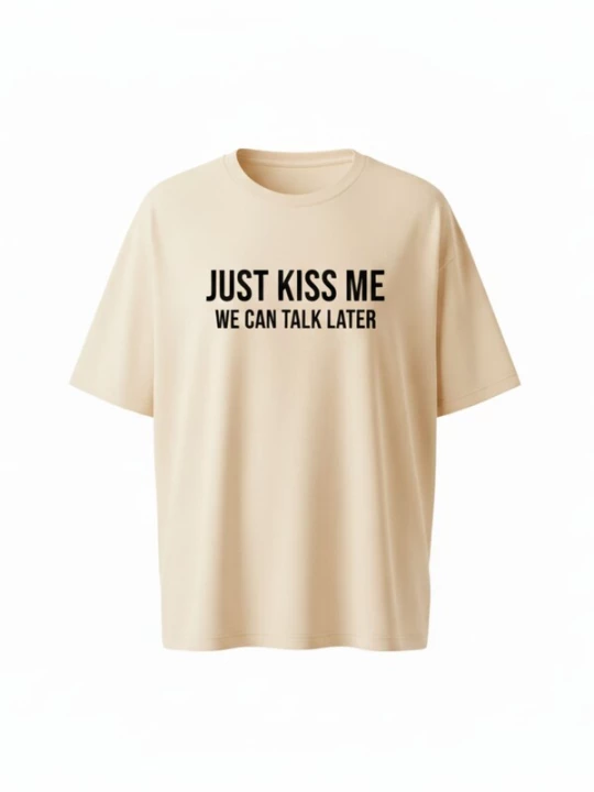 Obrázek produktu WEARABLE STORIES Tričko 'Kiss me' krémová