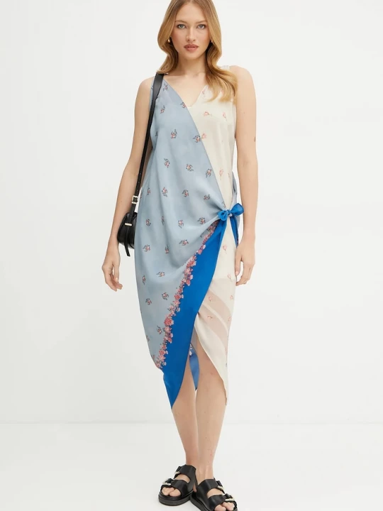 Obrázek produktu Weekend Max Mara Hedvábné šaty Weekend Max Mara modrá