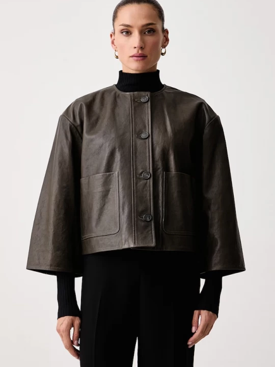 Obrázek produktu Weekend Max Mara krátká bunda dámská kožená WKDCALIGA zelená