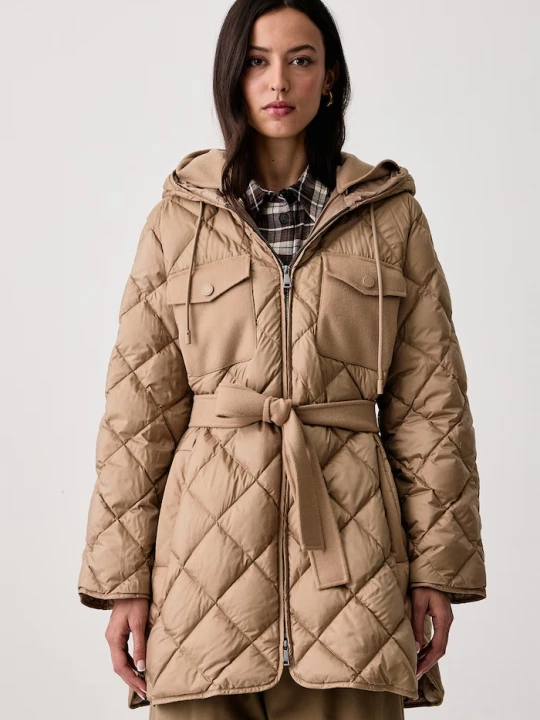 Obrázek produktu Weekend Max Mara péřová bunda dámská WKDFIDATO béžová