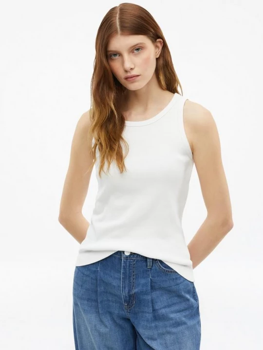 Obrázek produktu Žebrovaný top s úzkým střihem Slim Fit s Výšivkou s.Oliver bílá