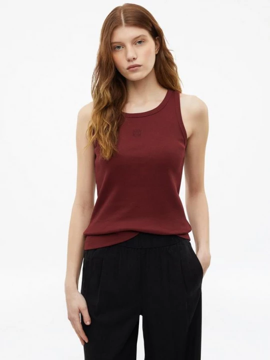 Obrázek produktu Žebrovaný top s úzkým střihem Slim Fit s Výšivkou s.Oliver červená