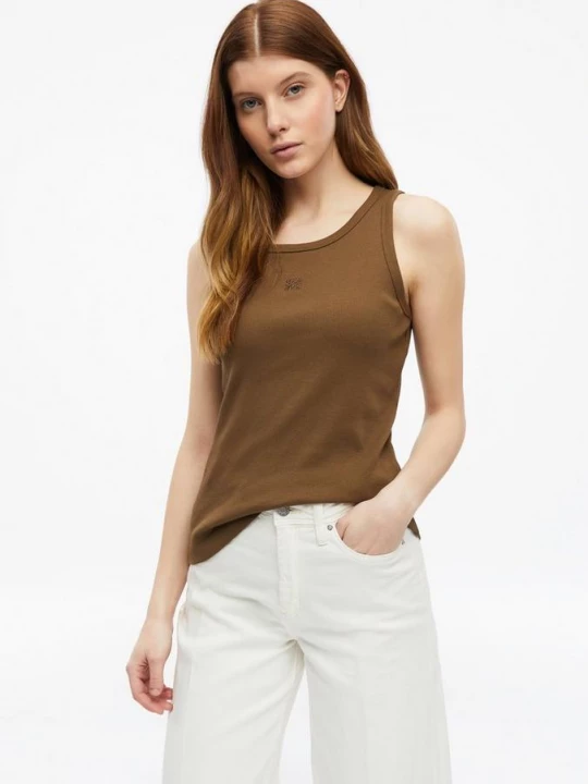 Obrázek produktu Žebrovaný top s úzkým střihem Slim Fit s Výšivkou s.Oliver hnědá