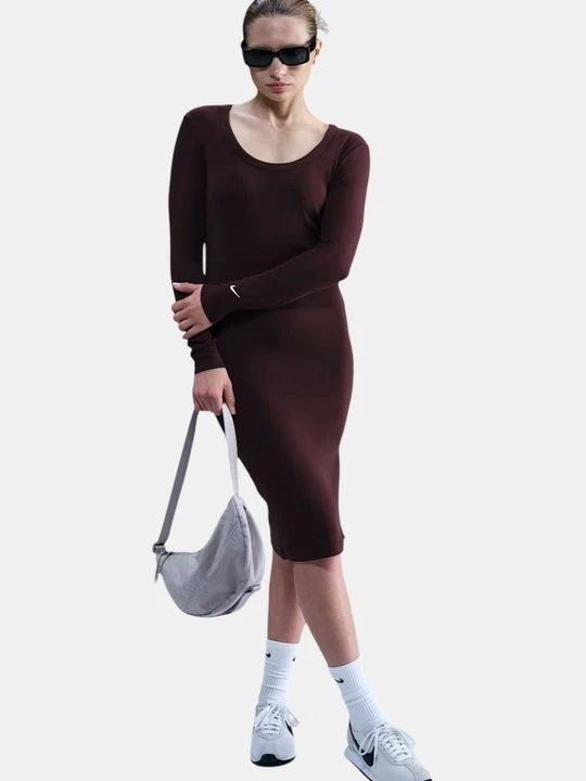 Obrázek produktu Žerzejové šaty Nike bordó