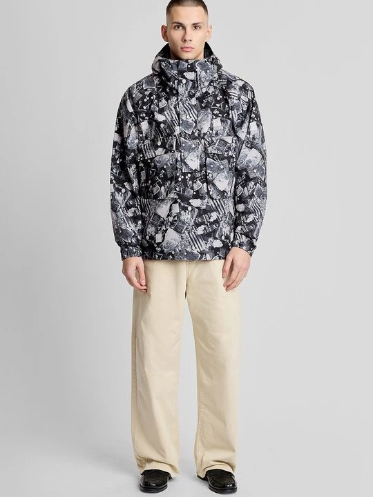 Obrázek produktu Zimní bunda Lyle & Scott černá