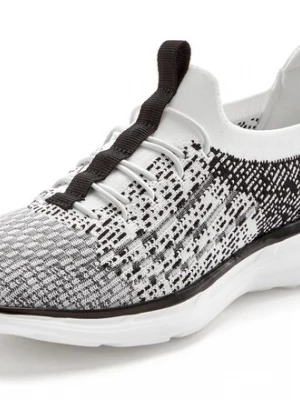 Obrázek produktu LASCANA Slip on boty černá / bílá