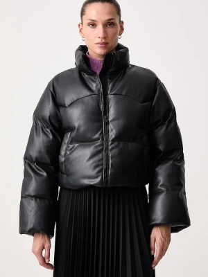 Obrázek produktu Levi's krátká bunda dámská PALMER CROPPED PUFFER černá
