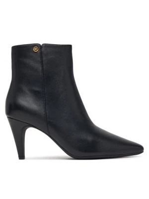 Obrázek produktu MICHAEL Michael Kors Polokozačky Daniela Heeled 40F6DNME5L Černá