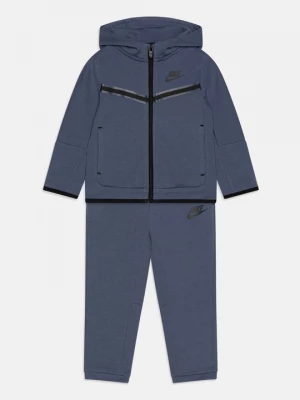 Obrázek produktu Mikina na zip Nike modrá