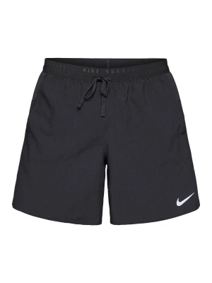 Obrázek produktu NIKE Sportovní kalhoty 'M NK DF STRIDE 7IN BF SHORT' černá / bílá
