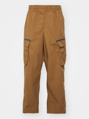 Obrázek produktu Outdoorové kalhoty Under Armour tmavě hnědá