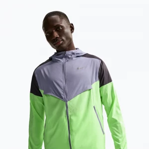 Obrázek produktu Pánská běžecká bunda Nike Impossibly Light Windrunner iron purple / black / lime blast Zelená