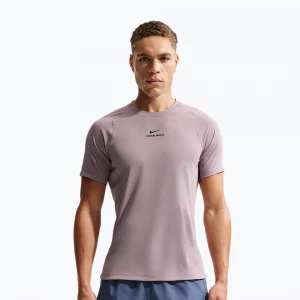 Obrázek produktu Pánské tréninkové tričko Nike Pro Training Dri-Fit light violet ore / black