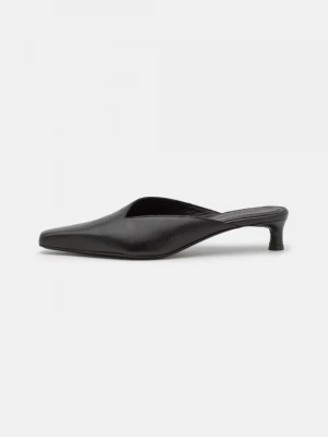 Obrázek produktu Pantofle By Malene Birger černá