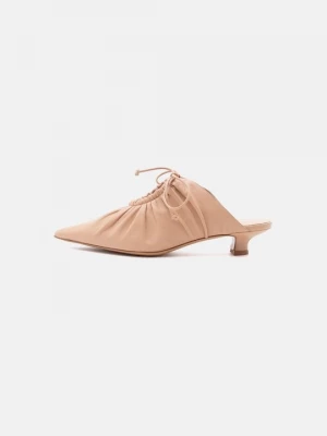 Obrázek produktu Pantofle By Malene Birger písková