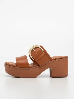 Obrázek produktu Pantofle na podpatku FitFlop hnědá