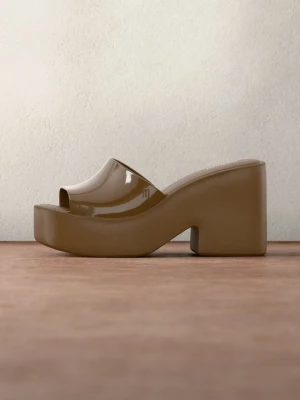Obrázek produktu Pantofle na podpatku Melissa hnědá
