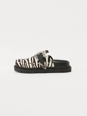 Obrázek produktu Pantofle Steve Madden černá