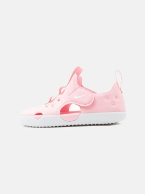 Obrázek produktu Páskové sandály Nike růžová