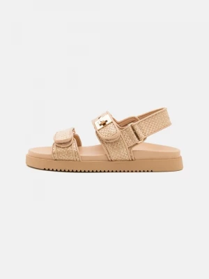 Obrázek produktu Páskové sandály Steve Madden béžová